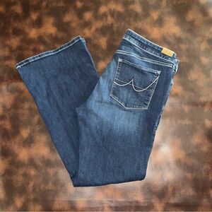 Ariat Ultra Stretch Perfect Rise Katie Flare Jeans EUC Maya Hugs Ur Curves 33R